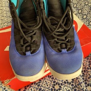 Jordan 10 good condition Sz 4.5 Y